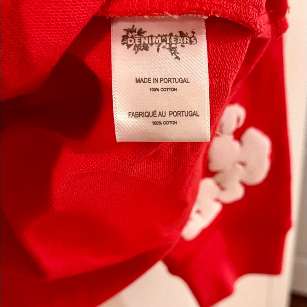 Cotton Wreath Long Sleeve Red Crew Neck Denim Tears Sweatshirt - Picture 3 of 4